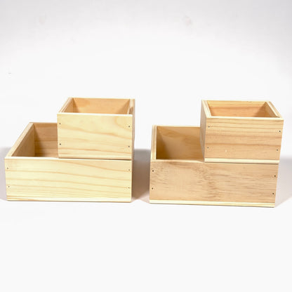 Set 4 Servilleteros y Organizadores Cuadrados de Madera de Pino – OAKY)